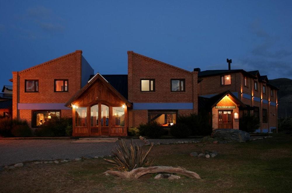 Hosteria Posta Sur Ел Калафате Екстериор снимка